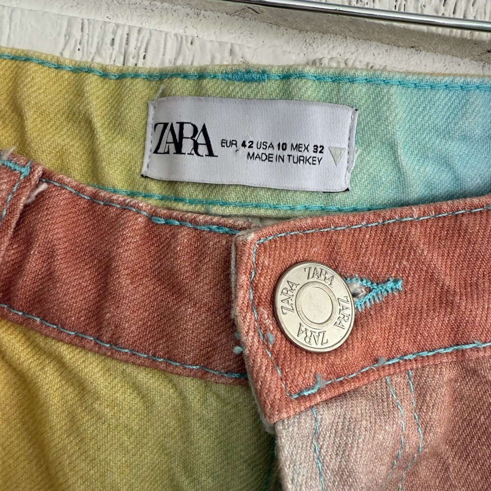 Zara Colorful Gradient Jeans - Picture 2 of 3